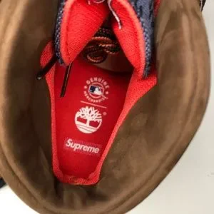 Supre Timberland New York Yankee Field Boot Brown Size 9.5 Supreme x Timberland Field Boot Brown New York Yankees  main image 3